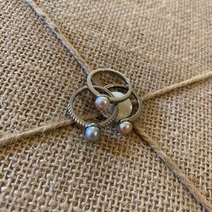 Sterling silver genuine pearl rings